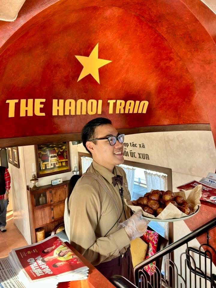 Ve-tau-hanoi-5-cua-o