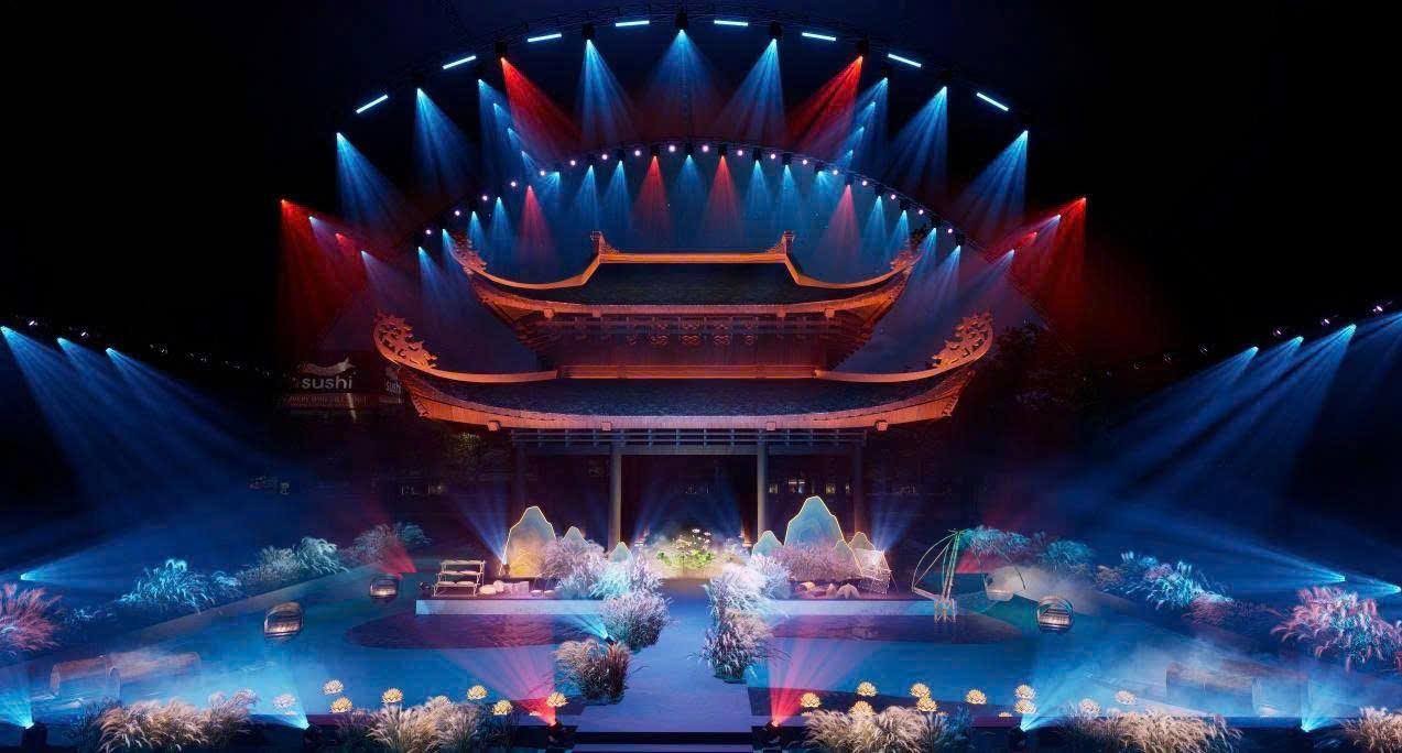 show-thuc-canh-anh-hung-co-lau