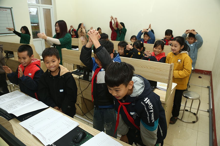 Sinh viên quốc tế Greenwich Việt Nam đưa mô hình tình nguyện quốc tế về Phú Thọ