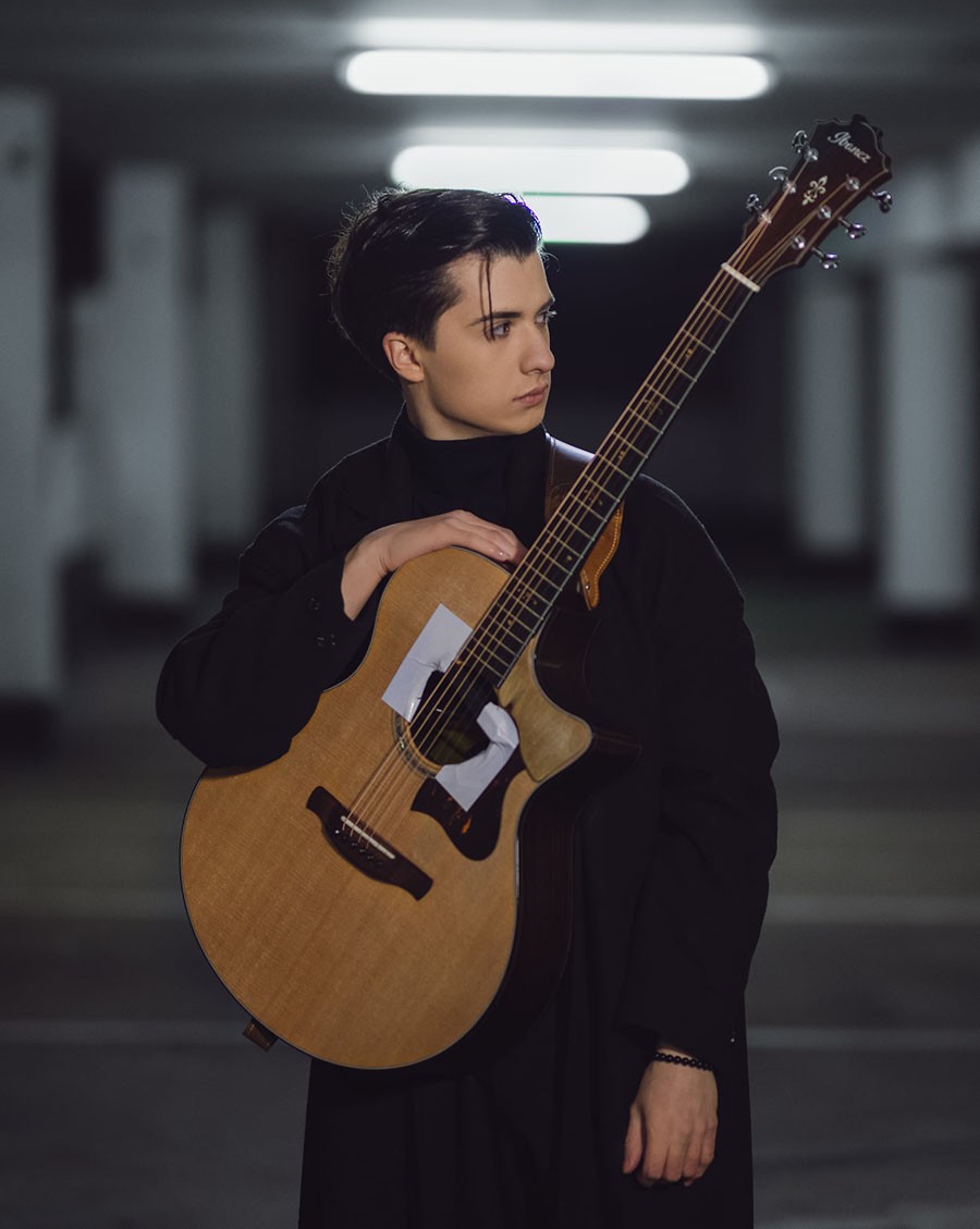 Marcin Patrzalek là ai? Tiểu sử nghệ sĩ Marcin Patrzalek - thần đồng guitar người Ba Lan