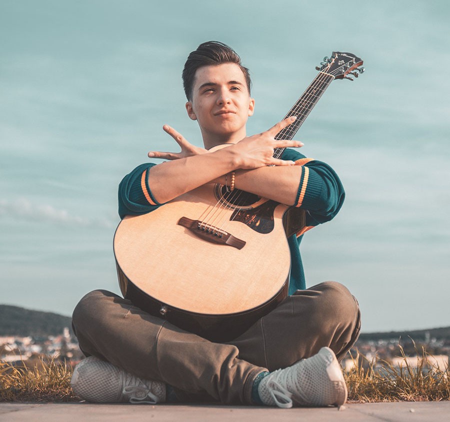 Thần đồng Guitar - Marcin Patrzalek lần đầu tiên tổ chức đêm nhạc tại Việt Nam 