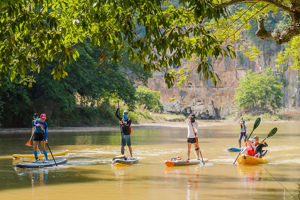 Tour ch&egrave;o SUP-Trekking & Camping H&agrave; Nội - Hồ Ba Bể | Chinh phục s&ocirc;ng Năng v&agrave; hồ Ba Bể tour du lịch 2 ng&agrave;y