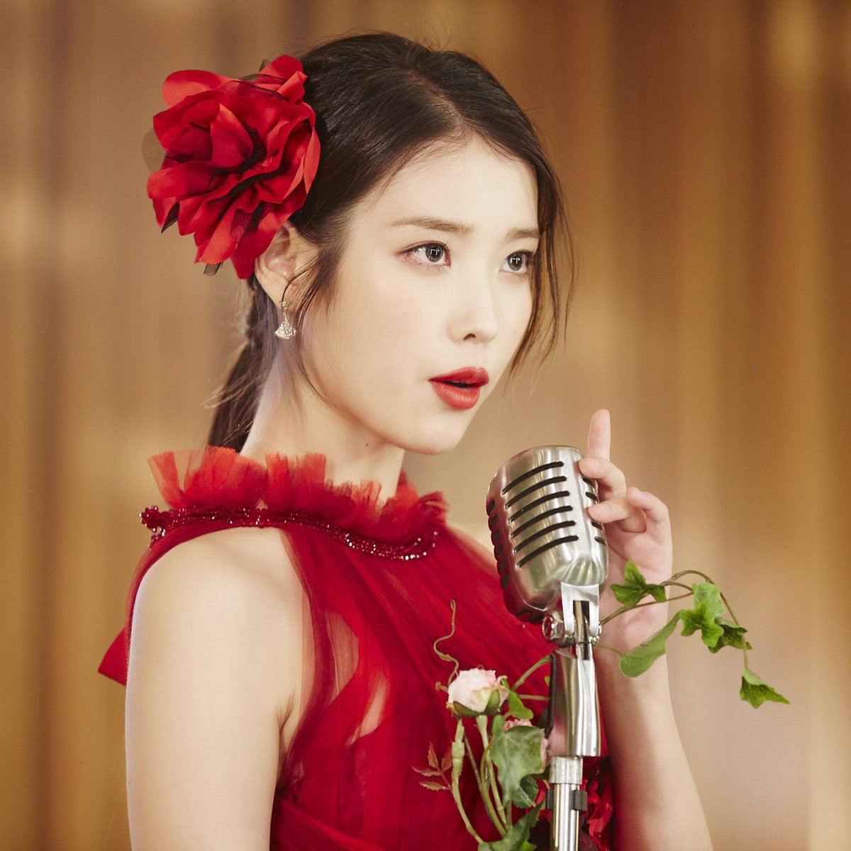 Bảng xếp hạng nữ nghệ sĩ Hàn Quốc quyền lực tại Trung Quốc, IU giữ top 1 suốt hơn 2 năm