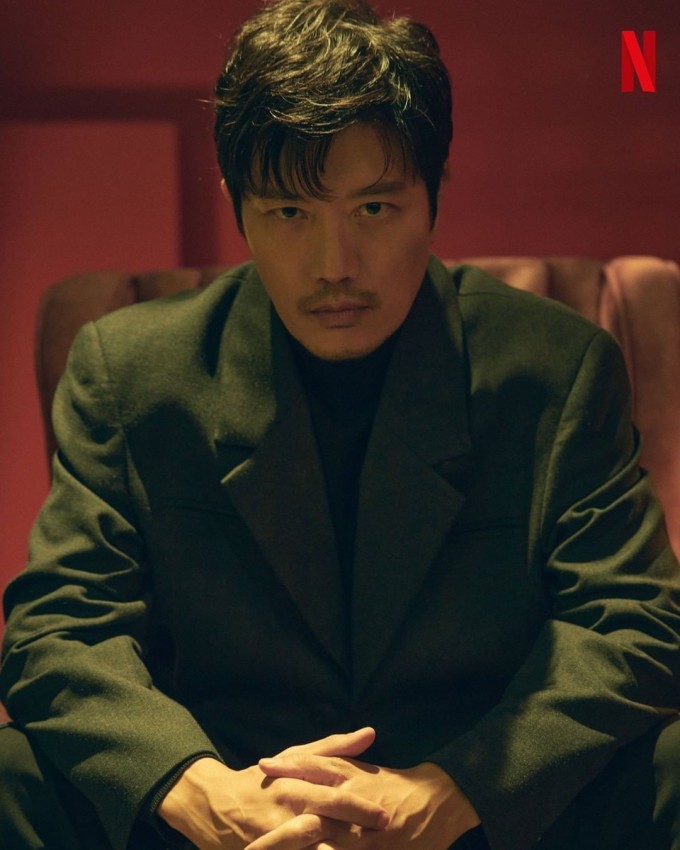 Choi Mujin và Yoon Jiwoo trong phim My Name - Mối quan hệ yêu hận đan xen và cái kết đau đớn