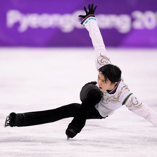 Huyền thoại trượt băng nghệ thuật của Nhật Bản - Hanyu Yuzuru bị ngã khi thực hiện cú nhảy 4A và 4S tại Olympic mùa đông 2022 nhưng vẫn được Netizen Trung và Hàn hết lòng ủng hộ