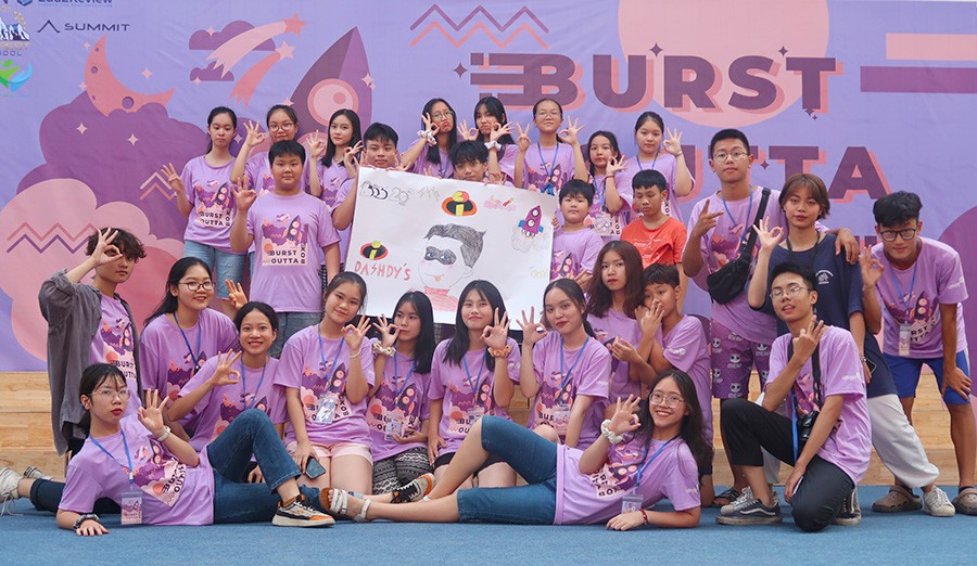 Burst Outta Box 2022 - Dự án trại hè giáo dục kỹ năng sống cần thiết cho học sinh