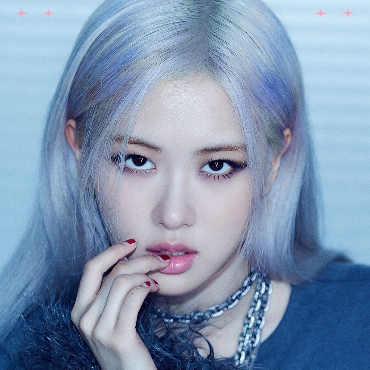 Netizen Hàn Quốc dành lời khen ngợi cho màu giọng và khả năng hát live của Rosé - BLACKPINK