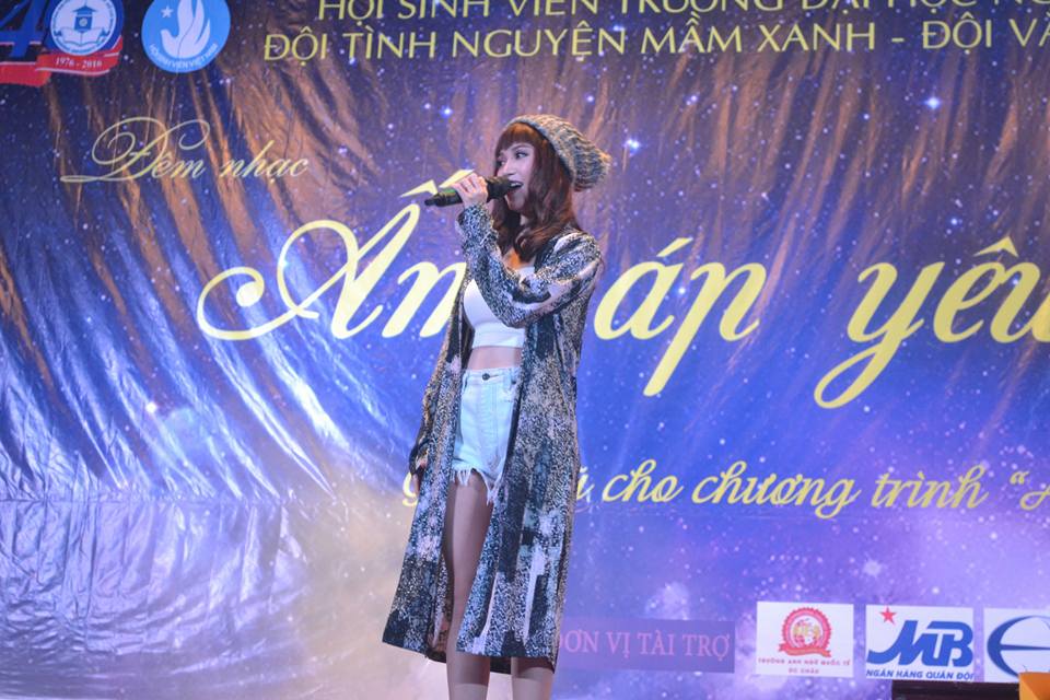 Đêm nhạc Ấm áp yêu thương 2017