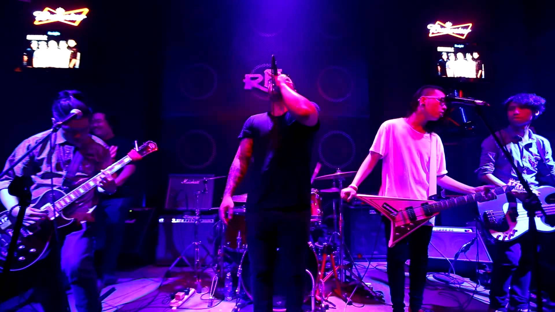 Mini Hardcore - Welcome back Hac Kim