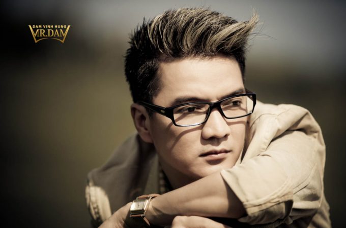 Đàm Vĩnh Hưng xuất hiện tại sự kiện âm nhạc Đêm Việt Nam 6